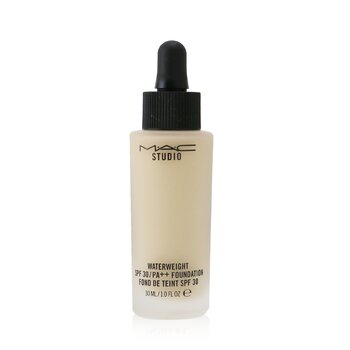 MAC Studio Waterweight Foundation SPF 30 - # NC15 (Light With Golden Undertone)